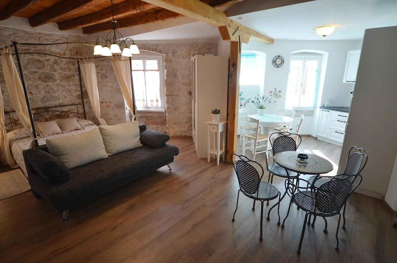 Romantic Studios Rovinj Apartment